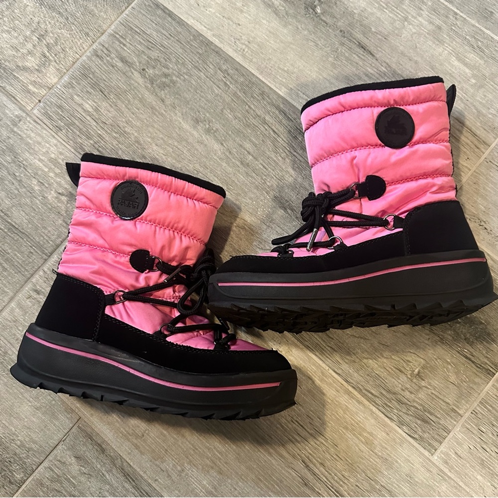 PAJAR Girl's Taya Low Kids
Waterproof Faux Fur Trim Winter
Boot Size 4